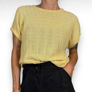 Vintage Knit Short Sleeve Tee T-Shirt Butter Yellow Casual Grandma Size Medium
